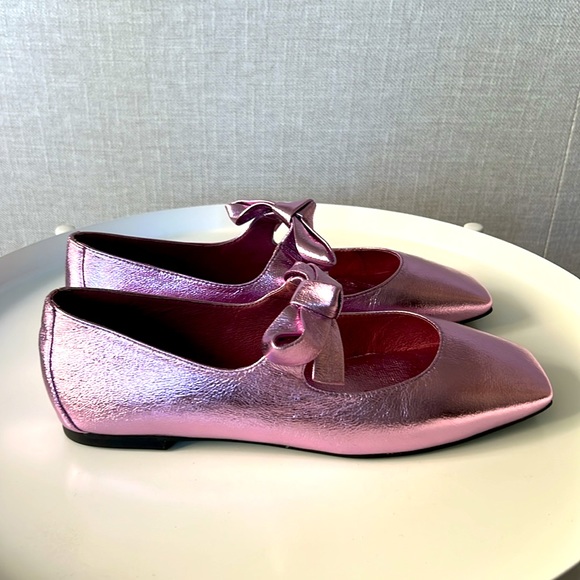 Jeffrey Campbell - Picture 4 of 5